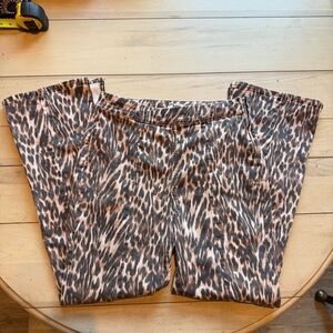 Tall ladies, these pants were made 4 walking and for U. Leopard pt. high wasted